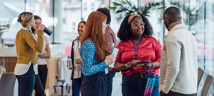 Photo d'équipe satisfaite